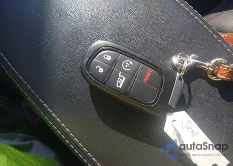 2019 Jeep Cherokee Limited 4X4 z USA, uszkodzony, nr VIN 1C4PJMDX0KD133072